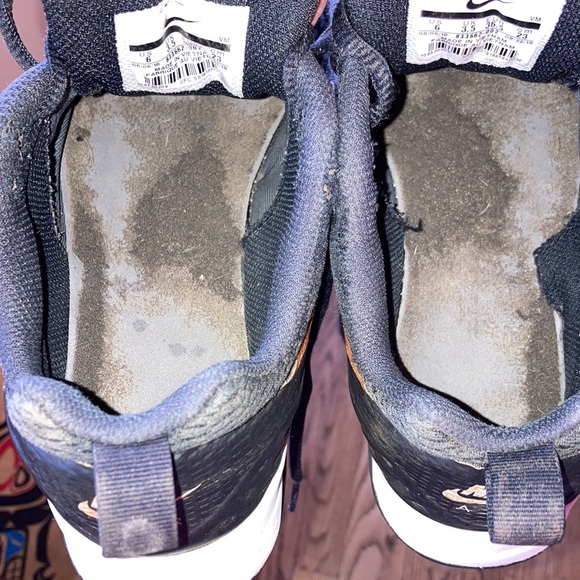 NIKE AIR Max Motion LW Womens Sneakers Size 6 - Picture 12 of 12